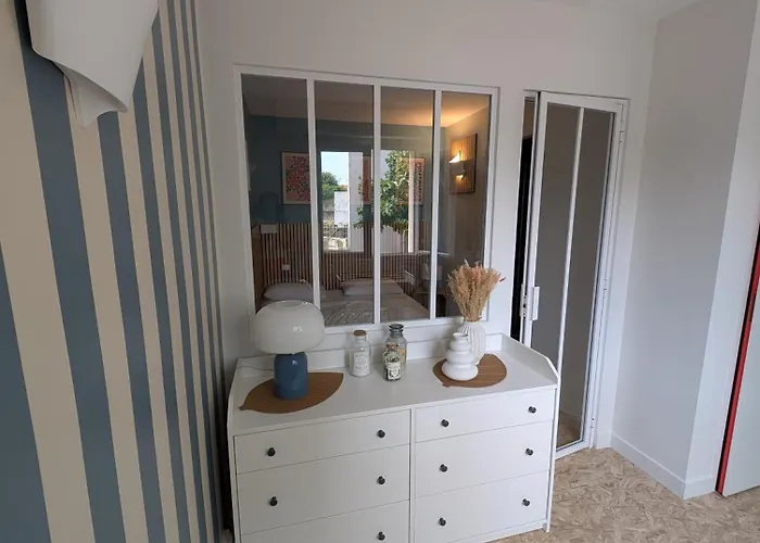 Le Manoa Foncillon Parking Prive Апартаменты